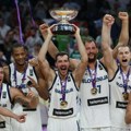 "Znojim se pred meč , a Dončić gleda crtaće": Dragić otkrio anegdotu koja se dogodila pred finale sa Srbijom!