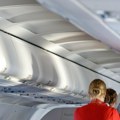 (Video) Putnica udarila stjuardesu Izbio haos na aerodromu u Lagosu, reagovalo obezbeđenje, avion vraćen