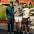 Vratio se čovek koji je "dopingovao" Janika Sinera: Uslikan na US Openu, sada radi sa drugim Italijanom