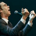 Ник Кејв одушевљен повратком бенда „Радиохеад” на сцену