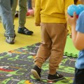 Dečak (5) sam izašao iz vrtića! Drama u Čačku: Mališan otišao kod majke, otac besan zbog incidenta