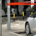 Bačene dve bombe na poznatu teretanu u Zemunu: Stanari u strahu, ovo je drugi napad za 10 dana