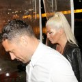 Јелена Карлеуша и Душко Тошић поново заједно: Приредио јој изненађење за рођендан, не скидају осмехе са лица