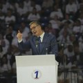Pojavio se snimak gde Vučić u izbornu kampanju ide ne škodom nego helikopterom. On to demantuje VIDEO