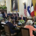 Ambasador SAD u Poljskoj kritikovao evropske lidere zbog nedostatka strategije za okončanje rata u Ukrajini