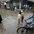 Proglašeno vanredno stanje u obilnim kišama u Pakistanu nastradalo 36 osoba (foto)