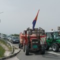 Malinari blokirali saobraćaj u Požegi, stvorene kilometarske kolone