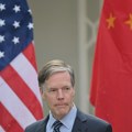 Američki ambasador u Pekingu: Kineska tehnička podrška Rusiji "velika greška"