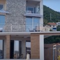 Naš pevač ostaje bez vile od dva miliona evra! Otkriveni svi detalji o luksuznoj nekretnini u Crnoj Gori