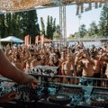 Ljubitelji aftera i žurki na bazenu, spremite kupaće! Lovefest objavio lineup po danima za Beefeater H2O Stage