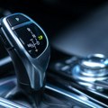 Da li je proizvodnja komponenti za e-automobile šansa za Srbiju?