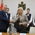 Iz klupe u svoju firmu: Ozvaničena dugogodišnja saradnja Privredne komore i Ugostiteljsko turisticke škole
