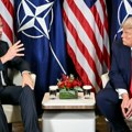 „Članice NATO će priteći u pomoć SAD ako budu napadnute“: Rute se sastao sa Trampom u Davosu