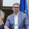 Vučić: Ulazimo u parlament sa osam do 10 zakona važnih za evropski put Srbije
