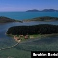 Rama kaže da je telo za borbu protiv korupcije blokirao transakciju u vezi sa spornim turističkim kompleksom