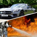 Ipak ne gore slučajno Zapaljen automobil na Čukarici: Kamere snimile piromana (foto)