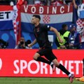 Samo i na Maksimiru 1976: Albanac Đasula drugi igrač koji je dao i gol i autogol u utakmici evropskog prvenstva