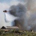 Grčki vatrogasci se drugi dan bore sa požarom na ostrvu Kos: Turiste tokom noći evakuisali iz hotela