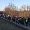 Peške kroz sneg i mraz: Marš studenata na protest u Kragujevcu