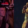Džehvi prvi put u javnosti sa dečkom, dovela ga na Tein koncert: On je "guta" pogledom dok ona meša na bini!