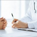 Zdravstveni radnici potpisuju peticiju protiv onlajn nastave na fakultetu medicinskih nauka u Kragujevcu