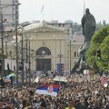 Frans pres: Hiljade demonstranata u Beogradu za prevremene izbore