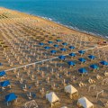 Omiljeno letovalište Srba postalo "grad duhova": Astronomske cene napravile pustoš! Turisti razočarani - "Nikada više..."
