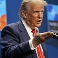 Трамп мења плочу? Најавио додатно наоружање за Украјину