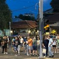 Полиција растерала грађане на Аутокоманди, саобраћај поново успостављен