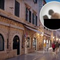 Šok u Hrvatskoj, imali intimni odnos usred dana na čamcu: Skandalozan snimak iz Dubrovnika