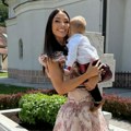 Katarina Živković krstila sina: Naš anđeo je primio svoj prvi blagoslov (foto)