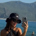 Bivša dačićeva snajka u smelom kupaćem kostimu: Milica Jokić pokazala prorez preko dekoltea, a donji deo je prava provokacija…