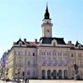 Deo biračkog spiska za izbore za savete nacionalnih manjina izložen u zgradi Gradske uprave za opšte poslove