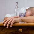 Porasla smrtnost od alkohola u EU, Slovenija neslavni lider