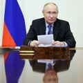 Putin potpisao zakon o oduzimanju imovine za širenje lažnih vijesti o vojsci