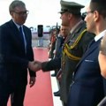 Prve fotografije Vučića iz Moskve: Pripremljen doček sa gardom, predsednik se oglasio nakon dolaska (Foto)