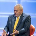 „Vučić ponižen od onih koje predstavlja kao najbliže saradnike na proslavi Dana pobede“