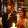 Bizarna praksa u srpskim porodicama: Zet oženio taštu, snaja se udala za svekra, a kada čujete razlog - zaledićete se