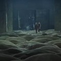 Jeziv sci-fi triler sa ocenom 100% je ubio troje ljudi: Zlokobna istina iza stvarne smrti reditelja i glavnih likova