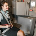 Zašto se stjuardese vezuju drugačijim pojasevima od putnika? Marina je sve objasnila u jednoj rečenici