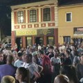 Studenti i građani ispred zgrade Sektora unutrašnje kontrole MUP-a: Indeks u fazi samoodbrane (BLOG)