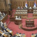 SNS prvi put bez većine za stavljanje zakona na dnevni red skupštine