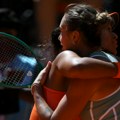 Raspored za ponedeljak: „Blokbaster“ WTA duel u večernjem terminu