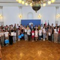 Najboljim novosadskim učenicima dodeljene Vidovdanske nagrade