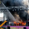 Gust crni dim nad Marseljom: Zapalio se brod u Staroj luci, dim se vidi iz celog grada