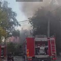 (Foto, video) Požar kod Instituta u Niškoj Banji! Poznato šta gori, u toku gašenje, vatrogasci daju sve od sebe