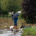 U Sloveniji se vremenske prilike smiruju, najviše problema na ušću Krke u Savu: Veliki broj reka se izlio u većem delu…