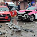 Krš i lom! Lančani sudar u samom centru Čačka: Slupala se 3 vozila, 5 osoba povređeno