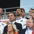 Srpski obilić! Novak Đoković i cela Srbija na Vidovdan gledaju u nebo iznad Londona