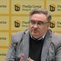 Vukadinović: Najava rekonstrukcije Vlade Srbije je bacanje prašine u oči